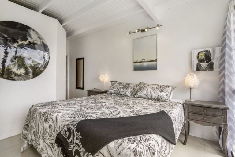 Photo of property in 3/73 Princes Street, Northcote Point, Auckland, 0627