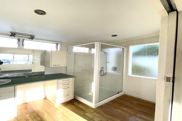 Photo of property in 9 Rangitira Avenue, Takapuna, Auckland, 0622