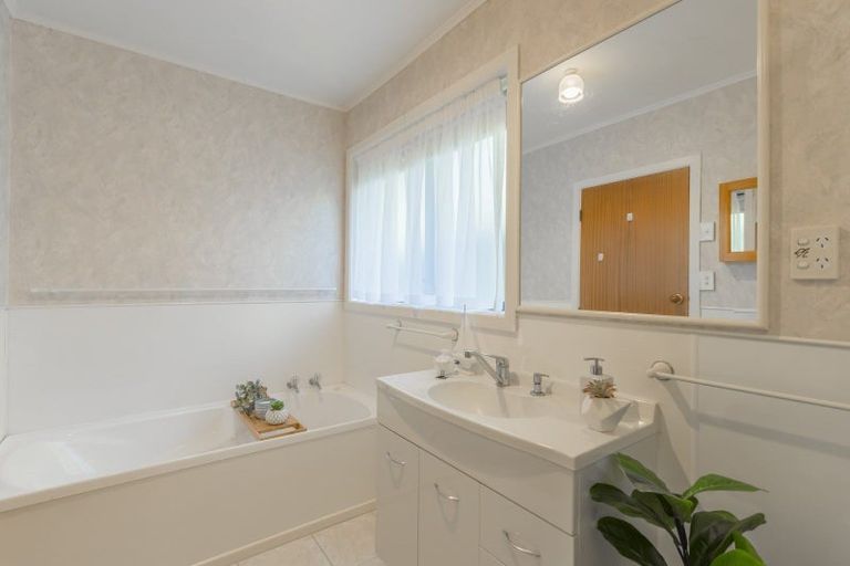 Photo of property in 31 Ratanui Road, Paraparaumu, 5032