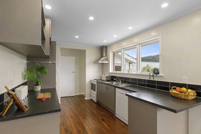 Photo of property in 251 Fergusson Drive, Heretaunga, Upper Hutt, 5018