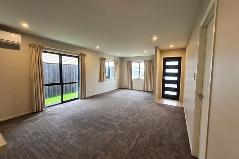 Photo of property in 8 Hannington Way, Rolleston, 7615