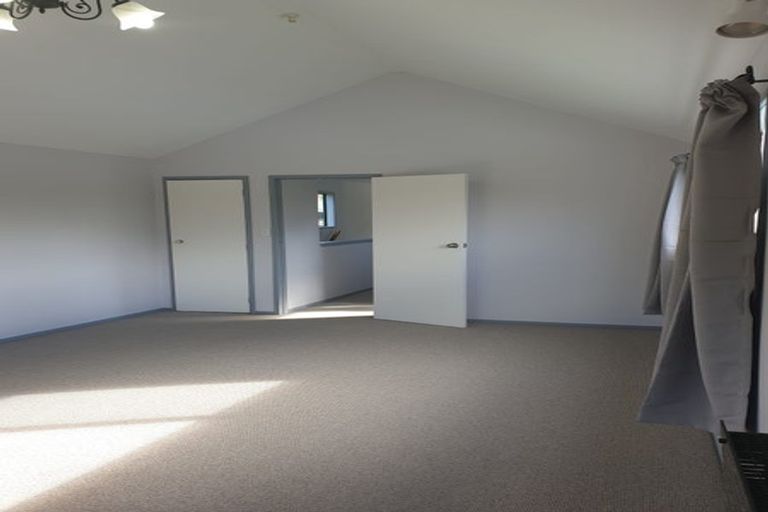 Photo of property in 64 Pebble Brook Road, Waitoki, Silverdale, 0994