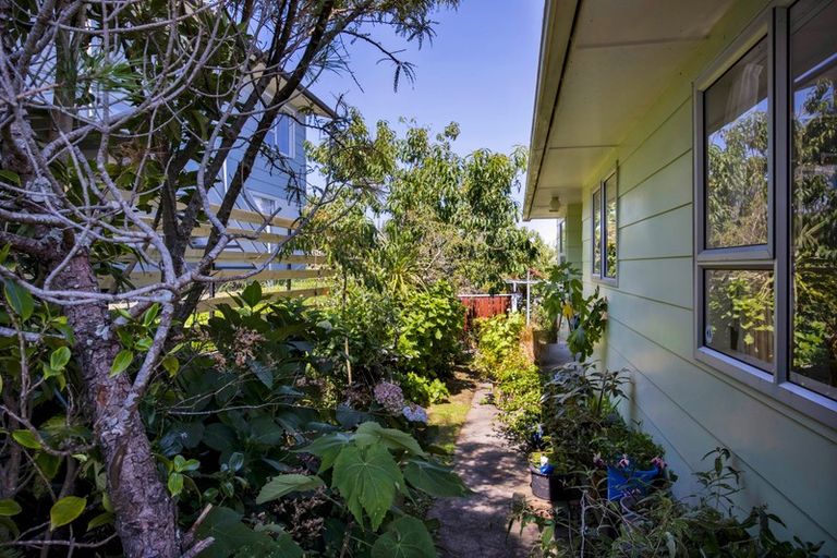 Photo of property in 3a Tavistock Street, Westown, New Plymouth, 4310