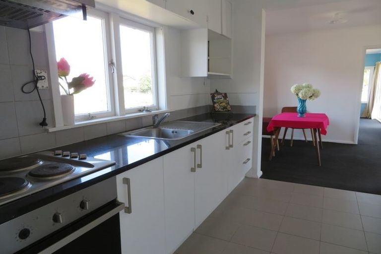 Photo of property in 22 Rangatira Drive, Mangakino, 3421