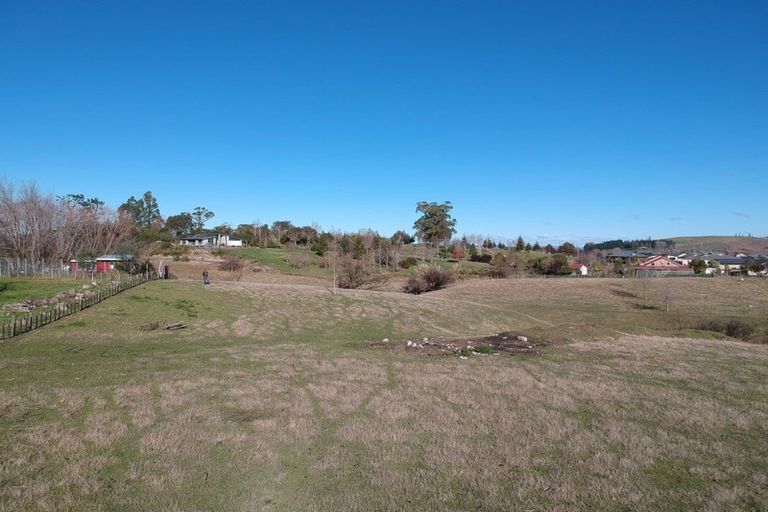 Photo of property in 83 Abbotsford Road, Waipawa, 4210