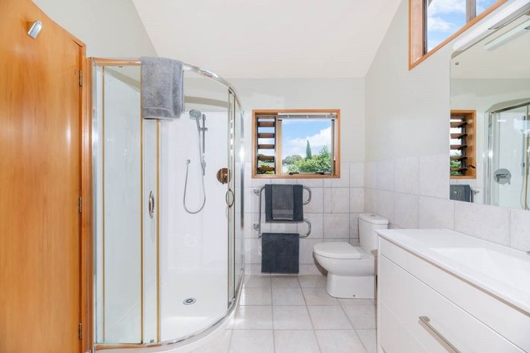 Photo of property in 5 Pyatt Crescent, Saint Johns, Auckland, 1072