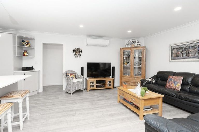 Photo of property in 6 Kentwood Place, Flagstaff, Hamilton, 3210