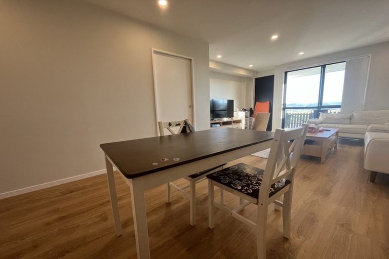 Photo of property in 11a Colin Chester Drive, Silverdale, 0932