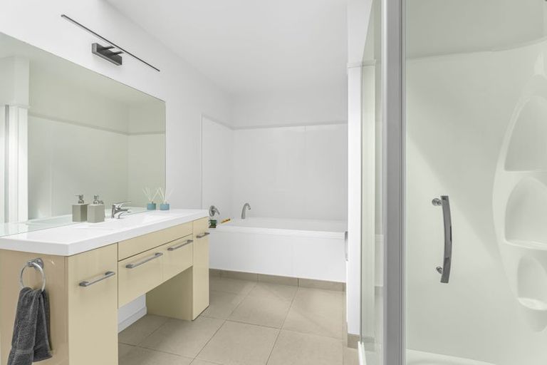 Photo of property in 11 Seascape Avenue, Whitianga, 3510