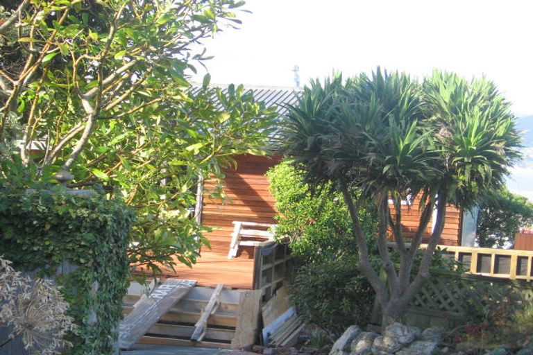 Photo of property in 29 Rakeiora Grove, Korokoro, Lower Hutt, 5012