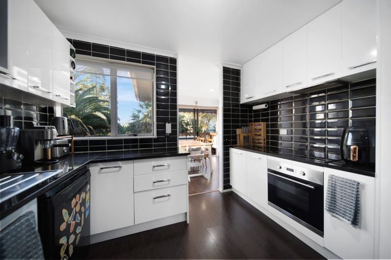 Photo of property in 34a Cramond Drive, Mangere East, Auckland, 2024