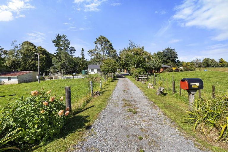 Photo of property in Olsen Street, Egmont Village, Inglewood, 4386