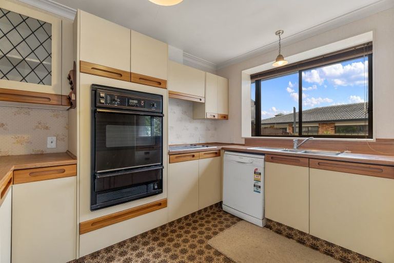 Photo of property in 12 Jasmine Avenue, Dinsdale, Hamilton, 3204