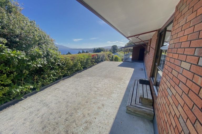 Photo of property in 10 Brownlee Drive, Moana, 7872