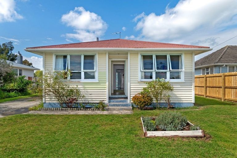 Photo of property in 49 Munro Street, Elgin, Gisborne, 4010