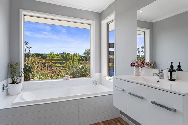 Photo of property in 449 Barkers Road, Loburn, Rangiora, 7472