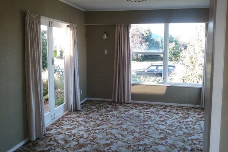 Photo of property in 16 Karamea Crescent, Kelvin Grove, Palmerston North, 4414