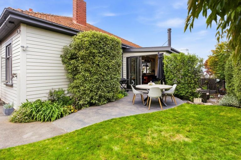 Photo of property in 139 Eglinton Road, Mornington, Dunedin, 9011