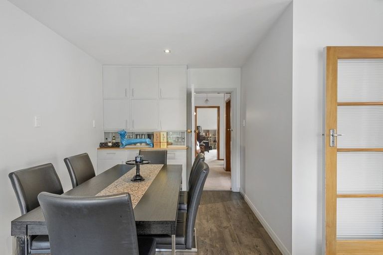 Photo of property in 30 Kenwyn Avenue, St Albans, Christchurch, 8052