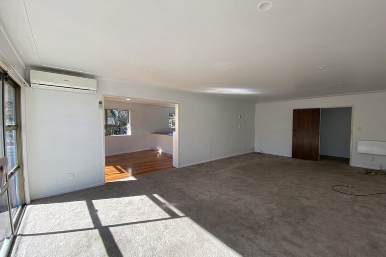 Photo of property in 11 Hanover Place, Pahurehure, Papakura, 2113