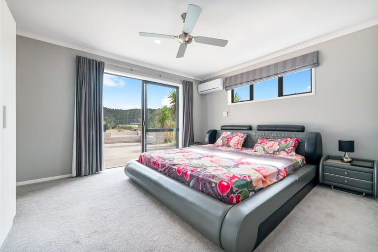 Photo of property in 165b Oraha Road, Kumeu, 0892