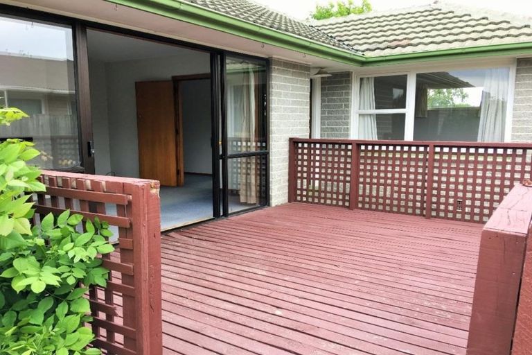 Photo of property in 11 Saffron Street, Bryndwr, Christchurch, 8053