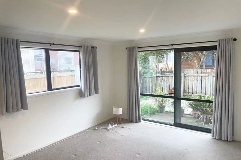 Photo of property in 27 Tilberg Street, Favona, Auckland, 2024