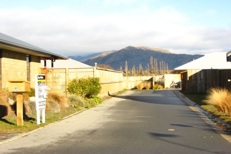Photo of property in 43 Hope Avenue, Lake Hayes, Queenstown, 9304