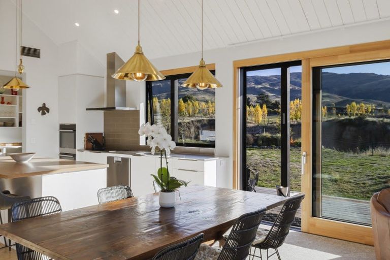 Photo of property in 112 Hall Road, Bannockburn, Cromwell, 9384