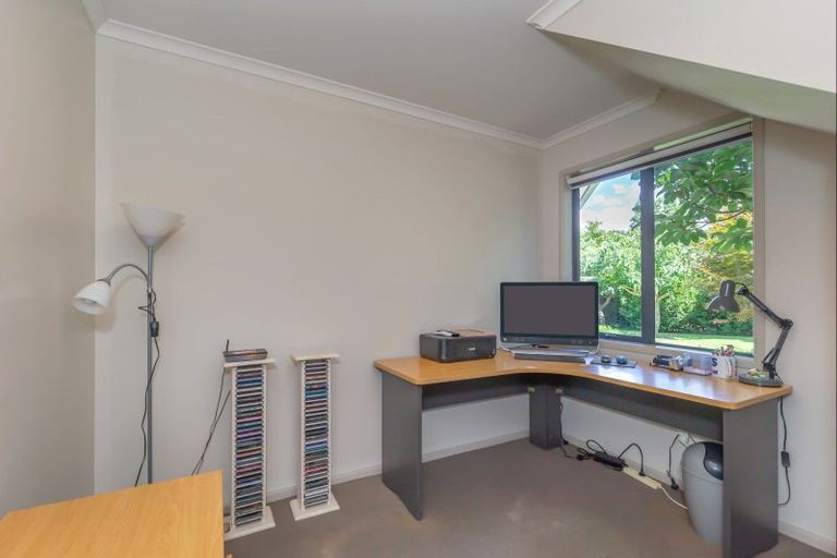 Photo of property in 52 Western Rise, Ohau, Levin, 5570