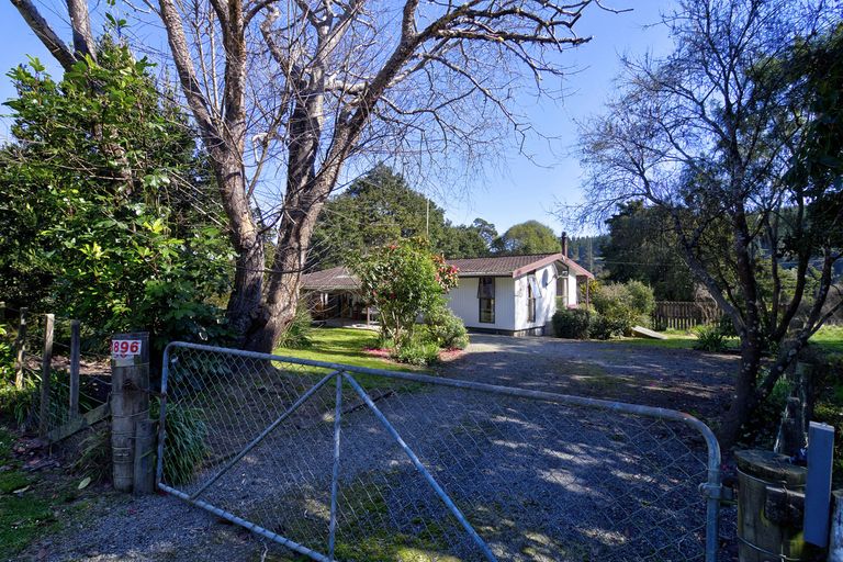 Photo of property in 3896 Ngahape Road, Ngahape, Masterton, 5890