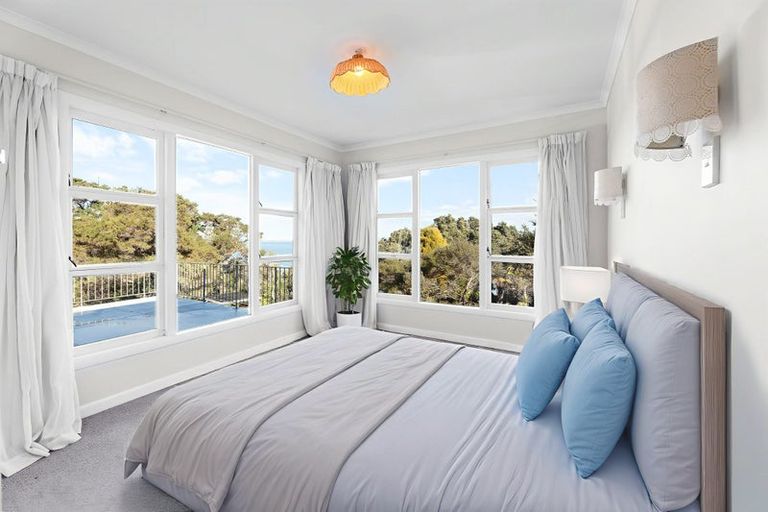 Photo of property in 1 Keith Smith Avenue, Beach Haven, Auckland, 0626
