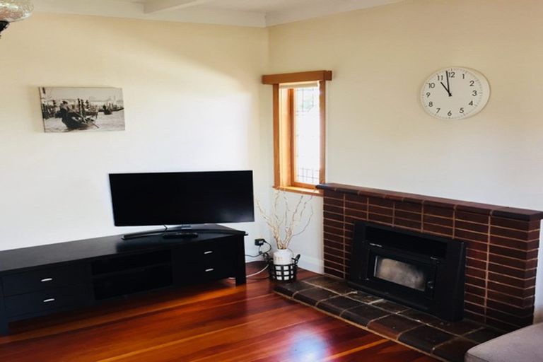 Photo of property in 36 Esmonde Road, Takapuna, Auckland, 0622