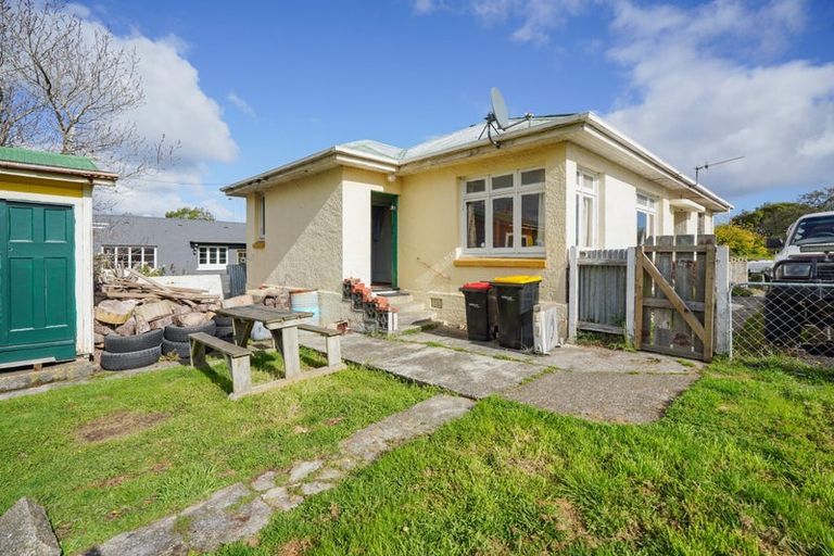 Photo of property in 144 Conyers Street, Heidelberg, Invercargill, 9812