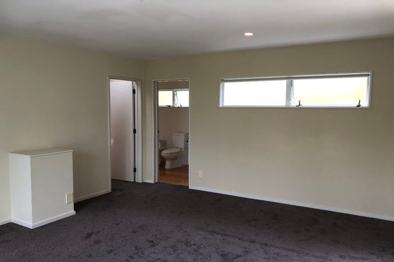 Photo of property in 10 Nepal Place, Khandallah, Wellington, 6035