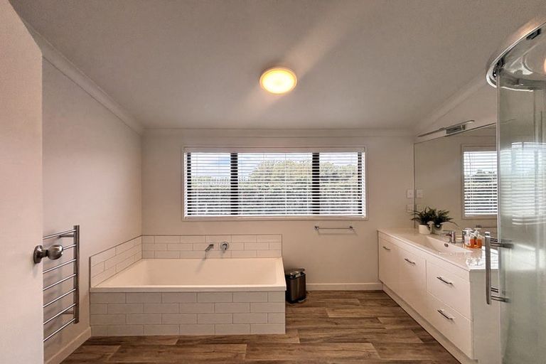 Photo of property in 6 Forrest Road, Cambridge, 3493