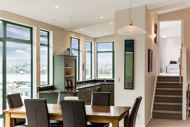 Photo of property in 72a Duncan Terrace, Kilbirnie, Wellington, 6022