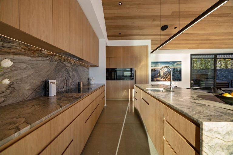 Photo of property in 83 Sicilian Lane, Lake Hayes, Queenstown, 9371