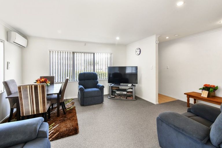 Photo of property in 3/46 Park Estate Road, Rosehill, Papakura, 2113