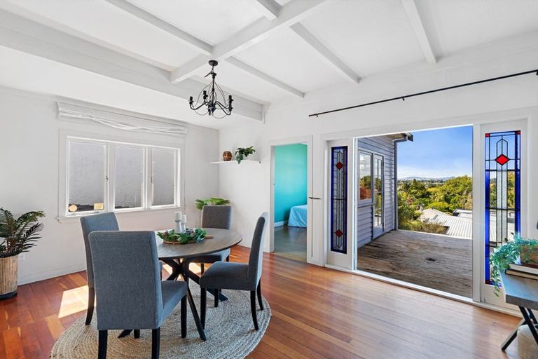 Photo of property in 105 Pembroke Street, Hamilton Lake, Hamilton, 3204