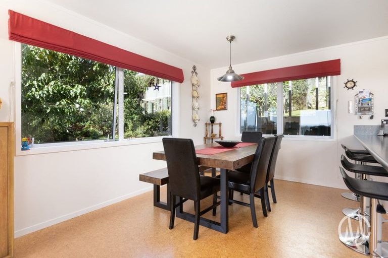 Photo of property in 61 Victory Street, Welcome Bay, Tauranga, 3112