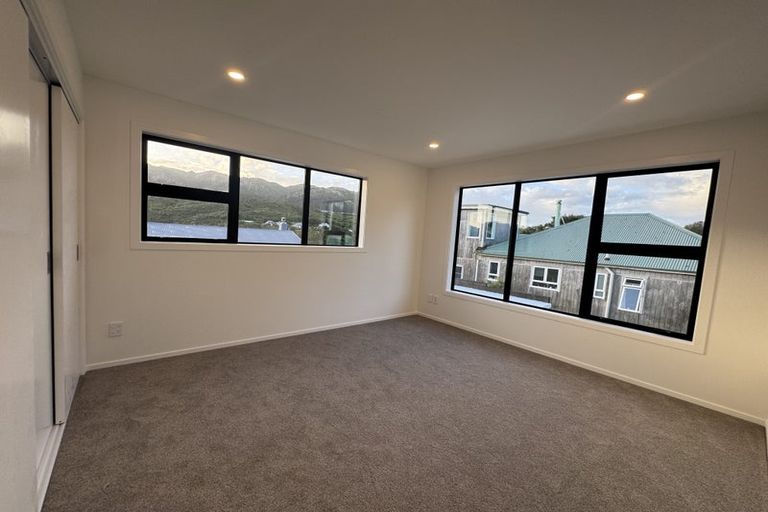 Photo of property in 35a Handyside Street, Tawa, Wellington, 5028