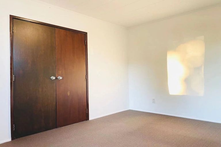 Photo of property in 12 Ben Lora Place, Mangere East, Auckland, 2024
