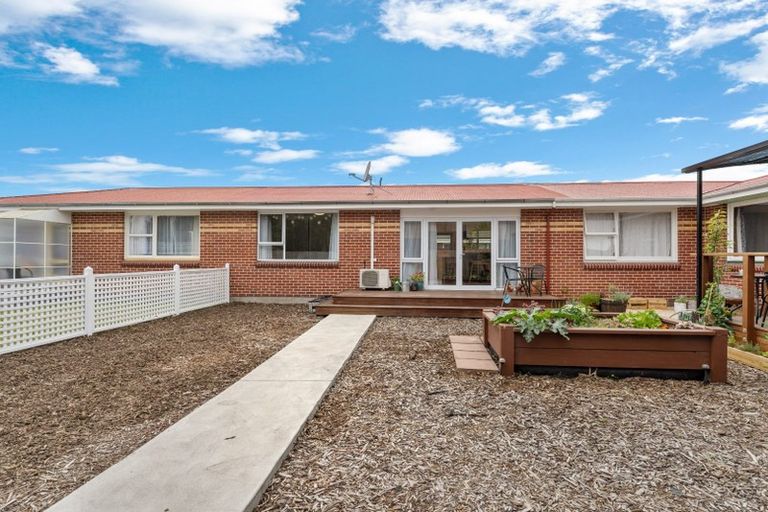 Photo of property in 3/29 Heywood Terrace, Richmond, Christchurch, 8013