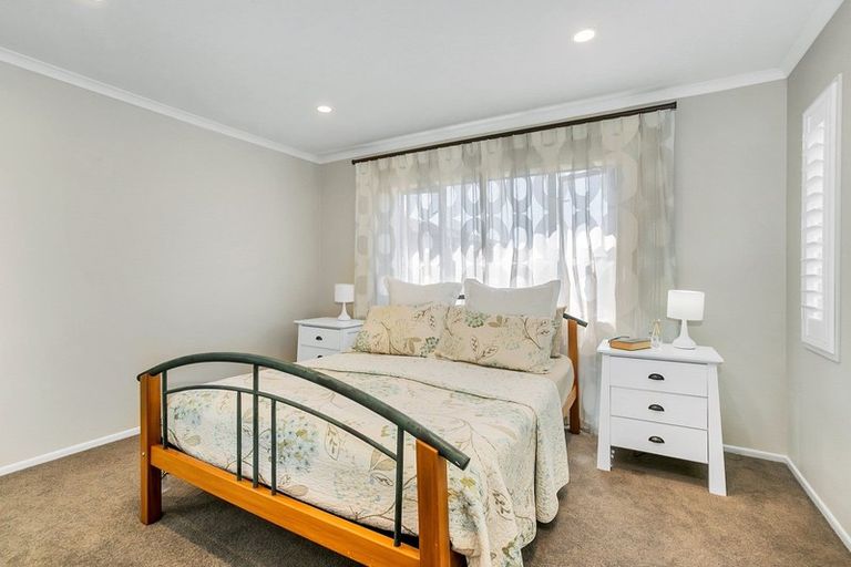 Photo of property in 14 Phoenicia Court, The Gardens, Auckland, 2105