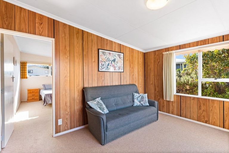 Photo of property in 36 Gawler Street, Te Horo Beach, Otaki, 5581