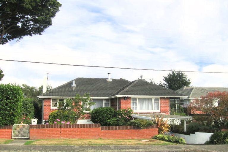 Photo of property in 11 Kashmir Avenue, Clouston Park, Upper Hutt, 5018