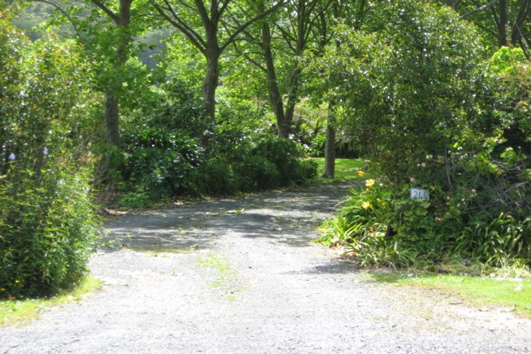 Photo of property in 246 Ponga Road, Opaheke, Papakura, 2584