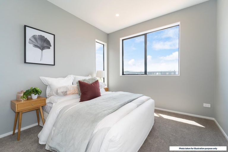 Photo of property in 3 Riroriro Road, Hobsonville, Auckland, 0616