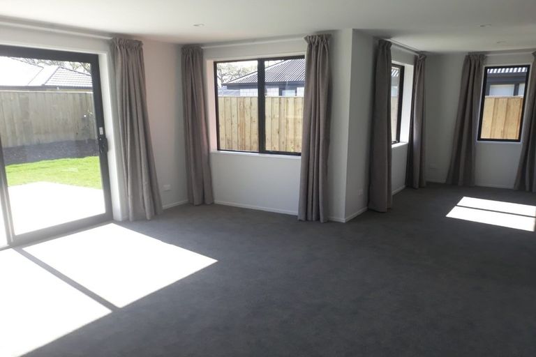 Photo of property in 18 Quinn Crescent, Woodend, 7610